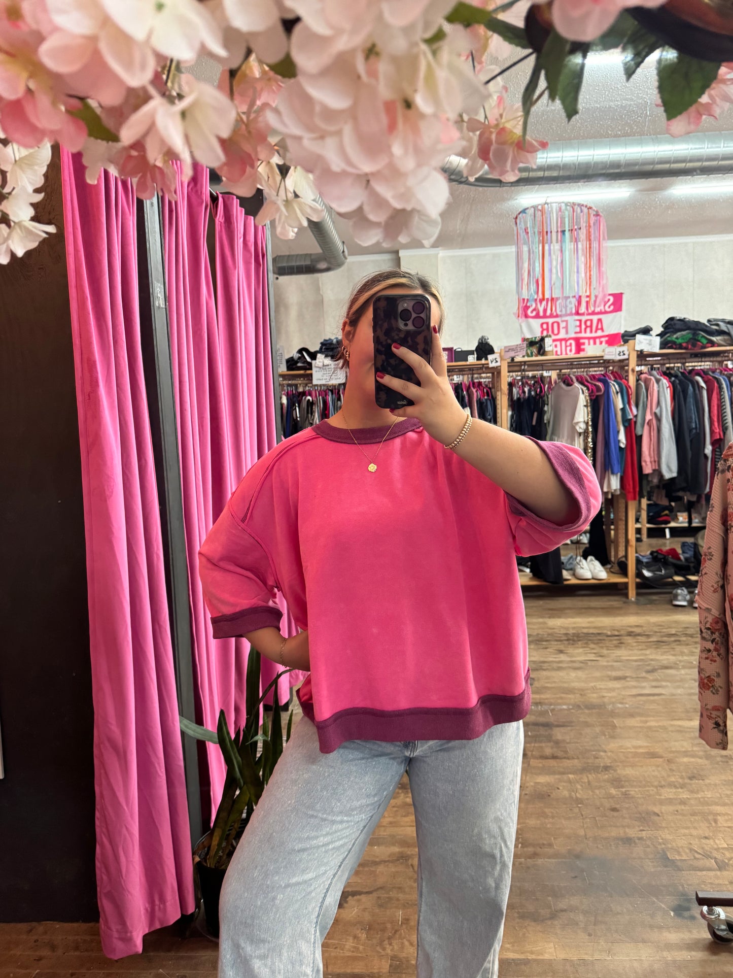 all the pink things short sleeve crew